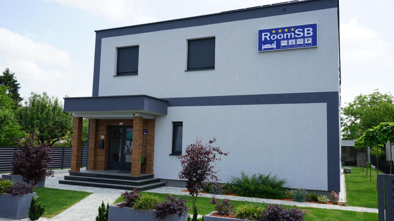 Rooms Slavonski Brod Bagian luar foto