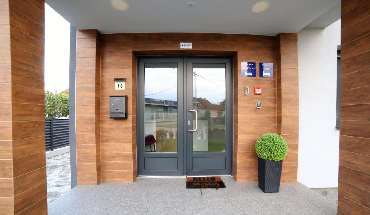 Rooms Slavonski Brod Bagian luar foto
