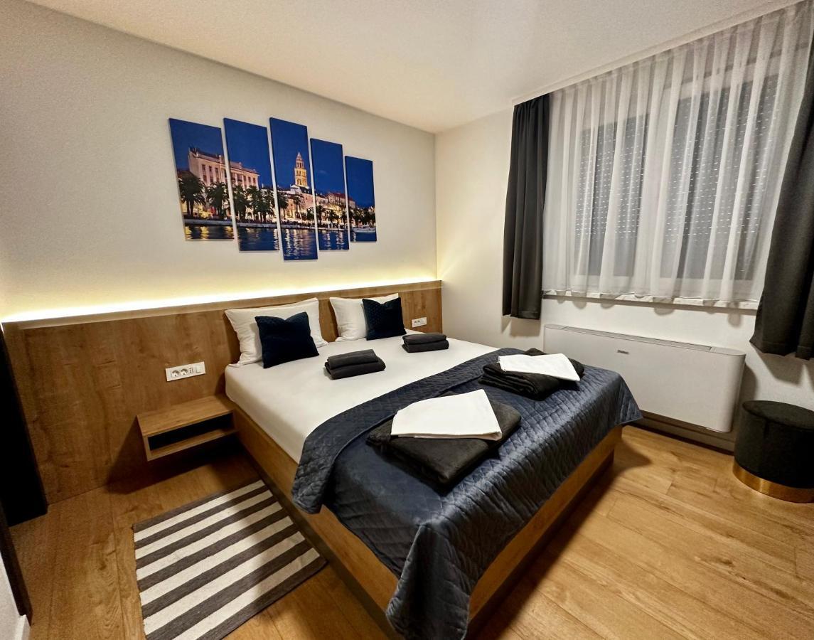 Rooms Slavonski Brod Bagian luar foto
